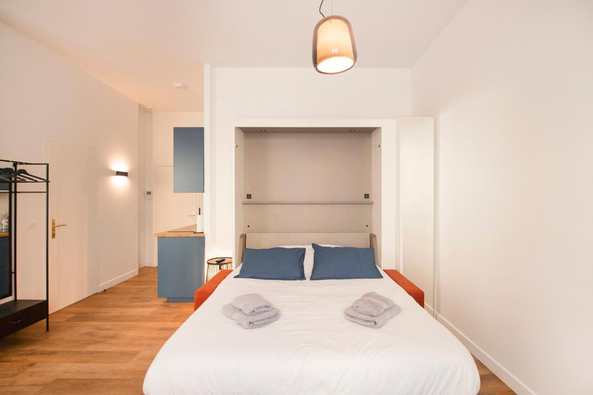 Apartment Le Laurencin - Le Seventies - Coeur De Sens